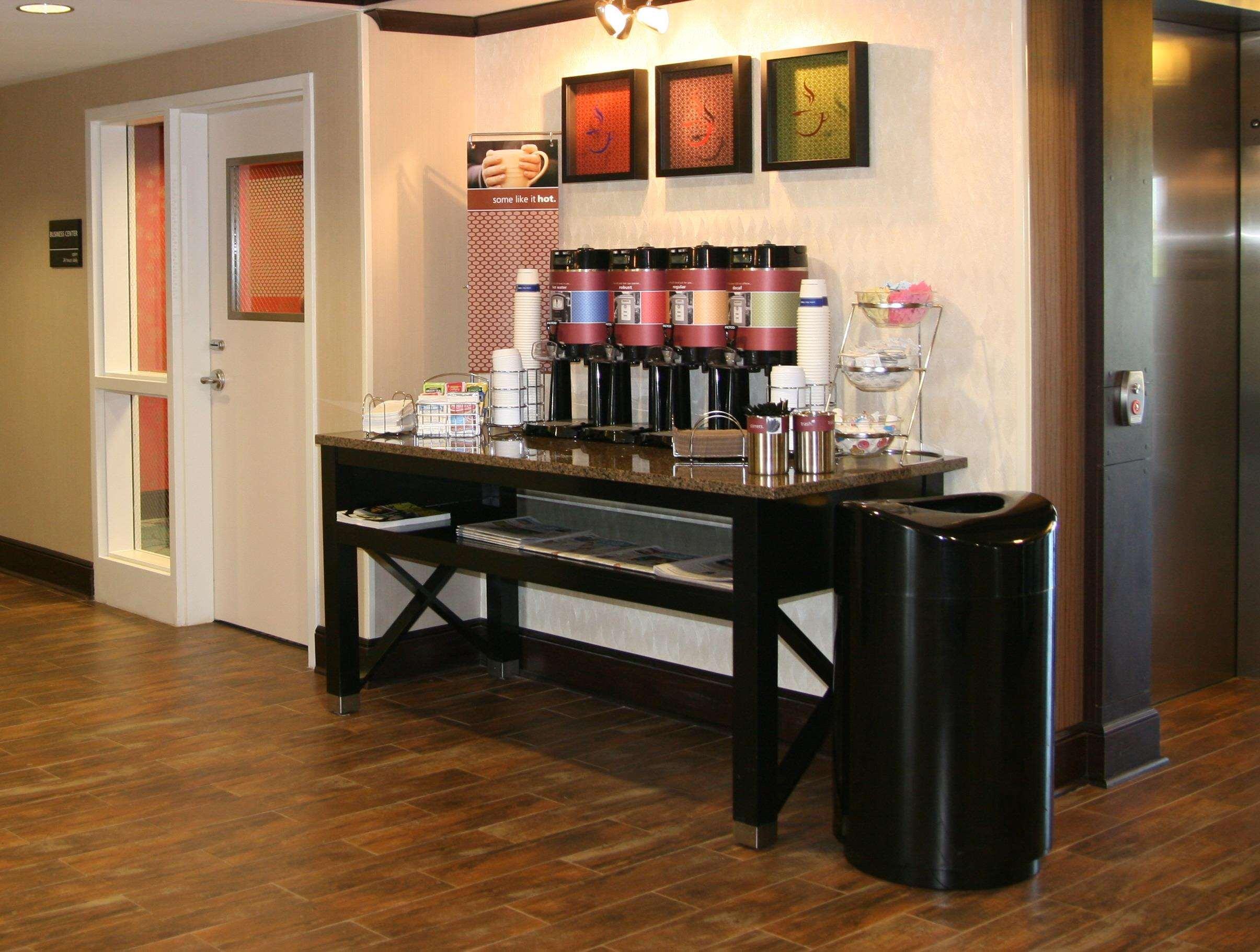 Hampton Inn New Albany Ristorante foto